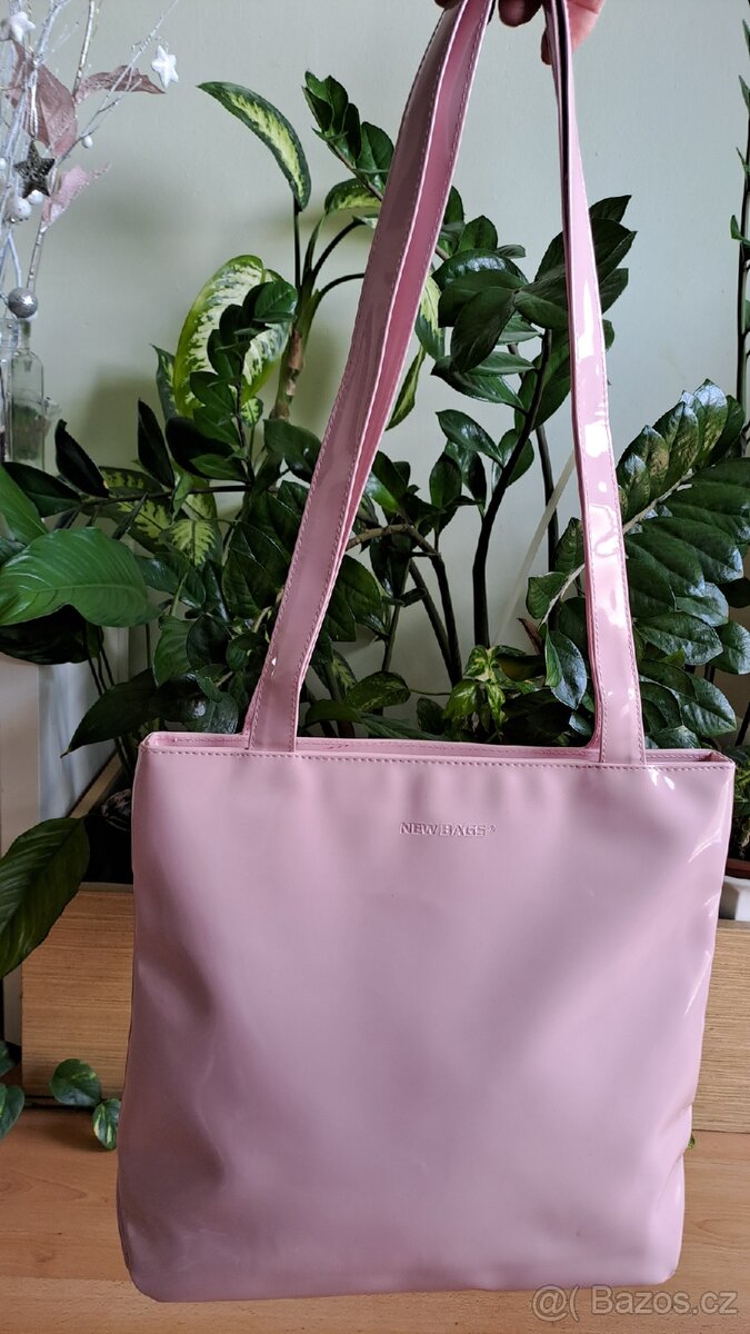 Kabelky a peněženka - 8