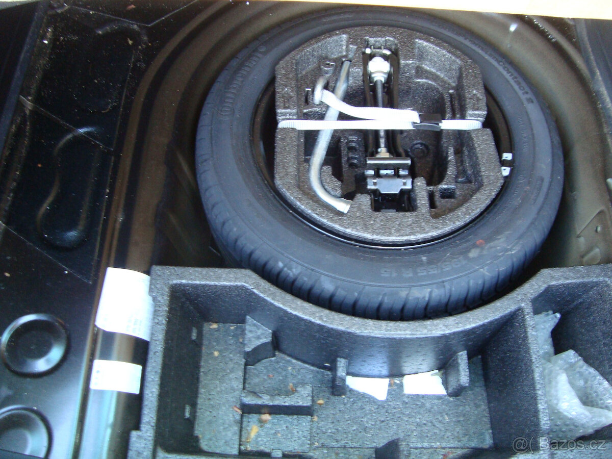 Škoda Fabia 2 combi 1.2TSi, 1.majitel - 8