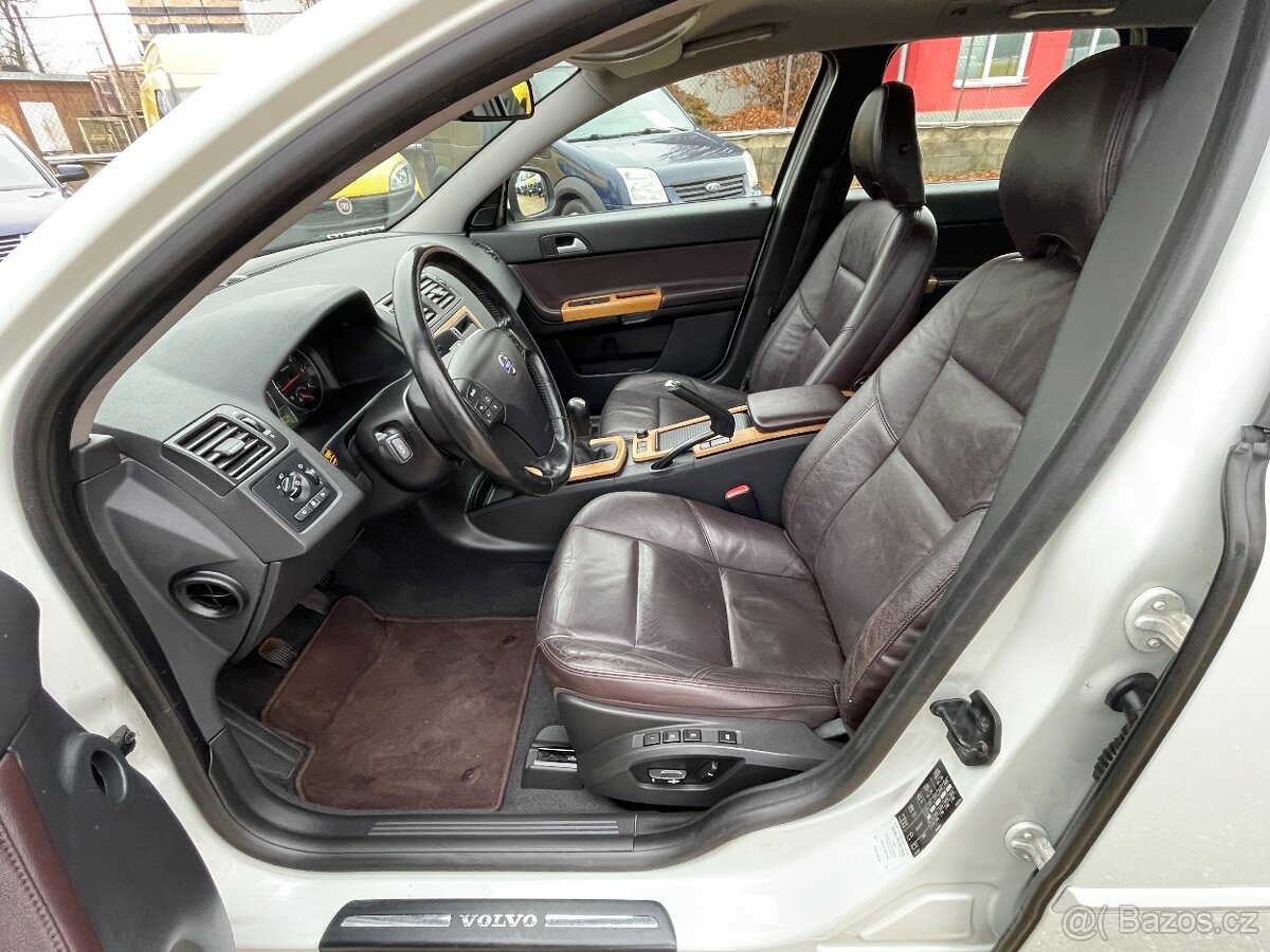 Volvo V50, 1.6D 80kWKŮŽEVÝHŘEVHANDSFRE - 8