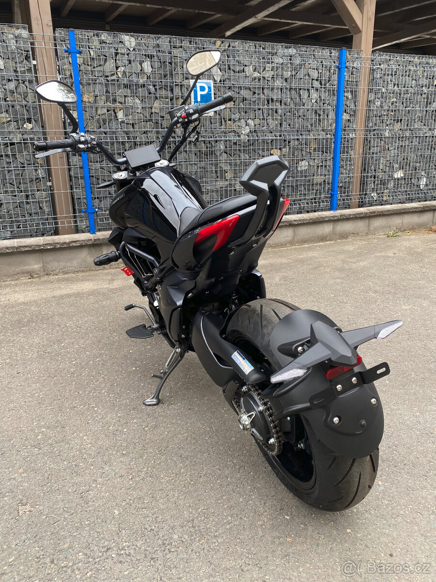 Zontes 350 Venom černá - AKCE - SLEVA - 8