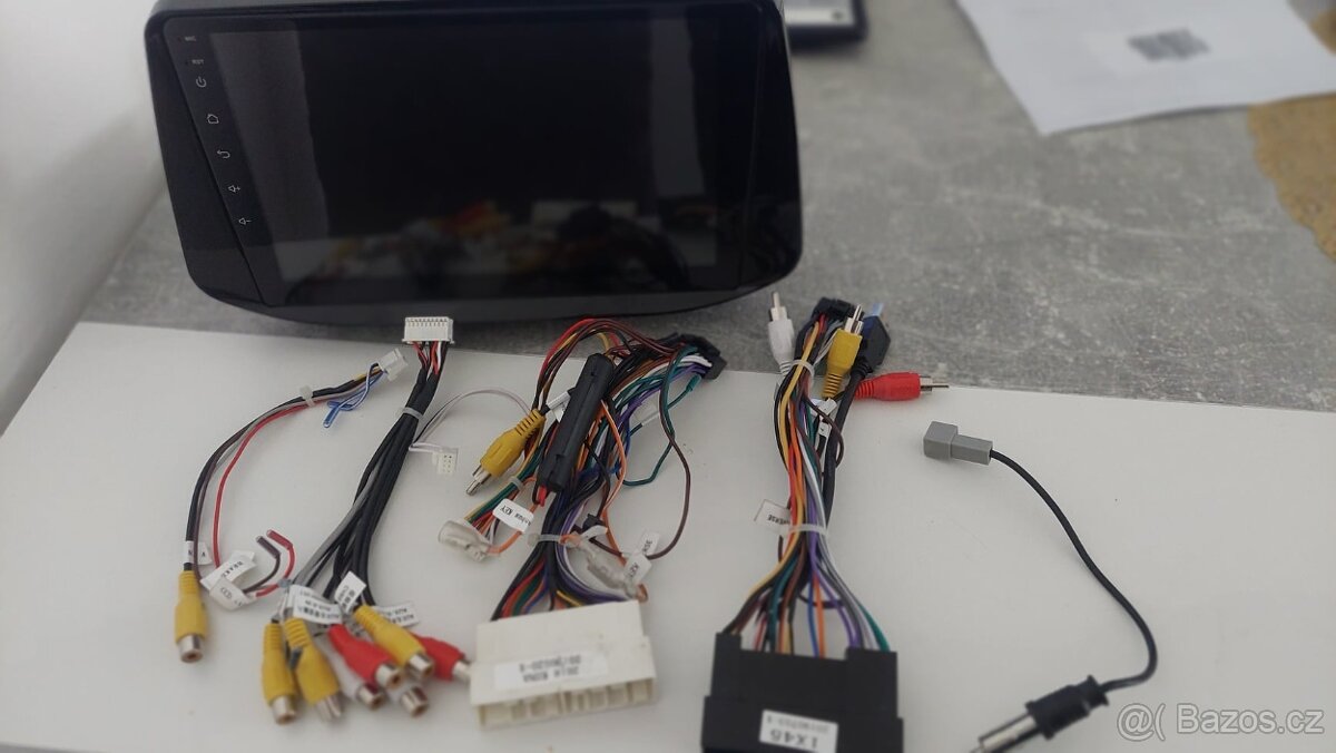 Prodám 2Din Radio Hyundai i30- 1/16GB Android 12 - 8