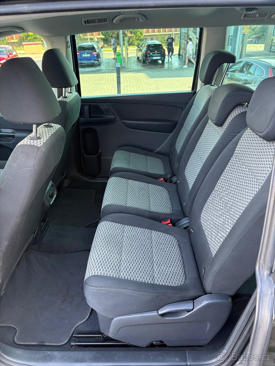 Volkswagen sharan 2.0 TDi,klima,výhřevy, - 8