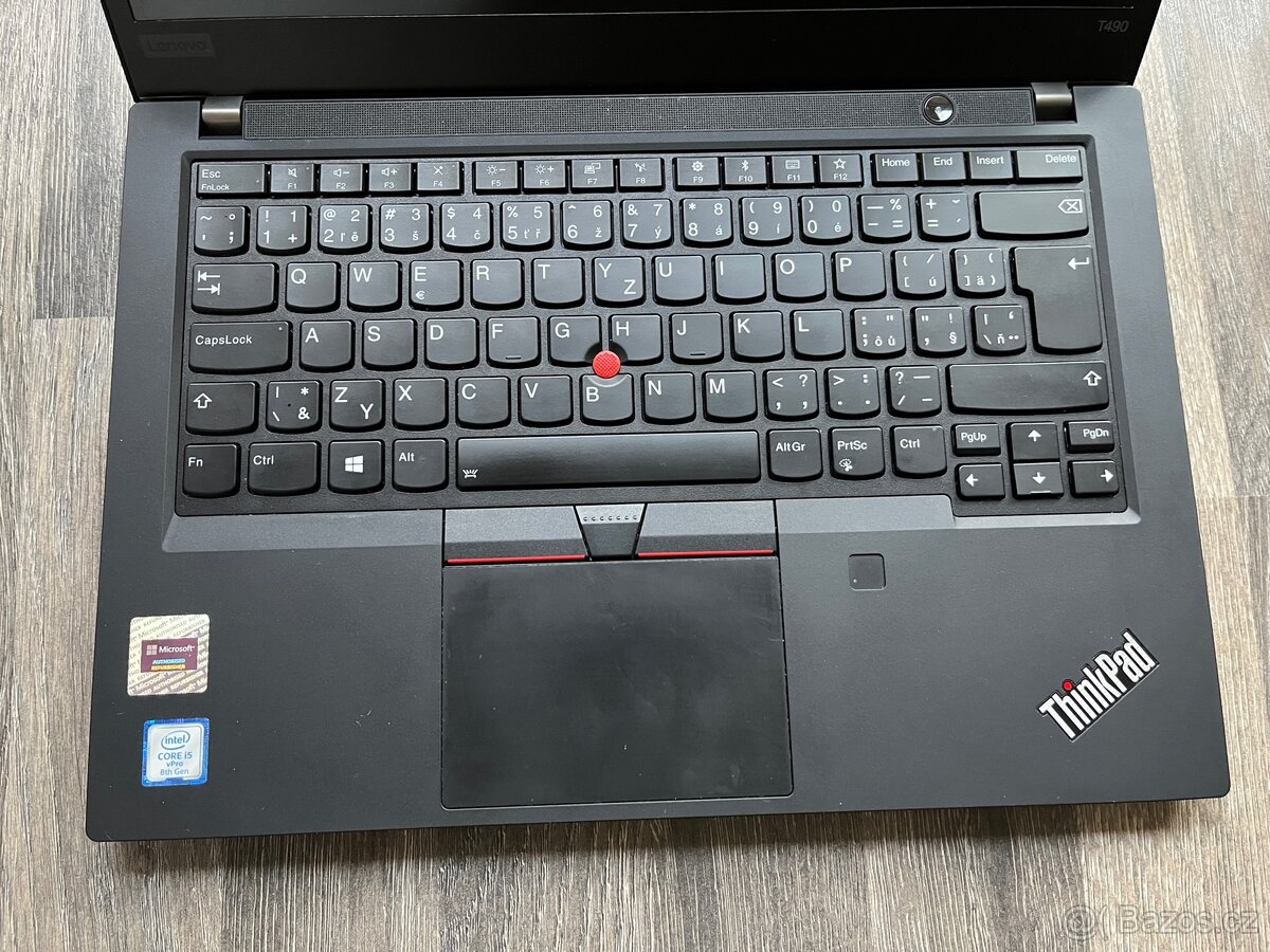 Lenovo ThinkPad T490 - 8