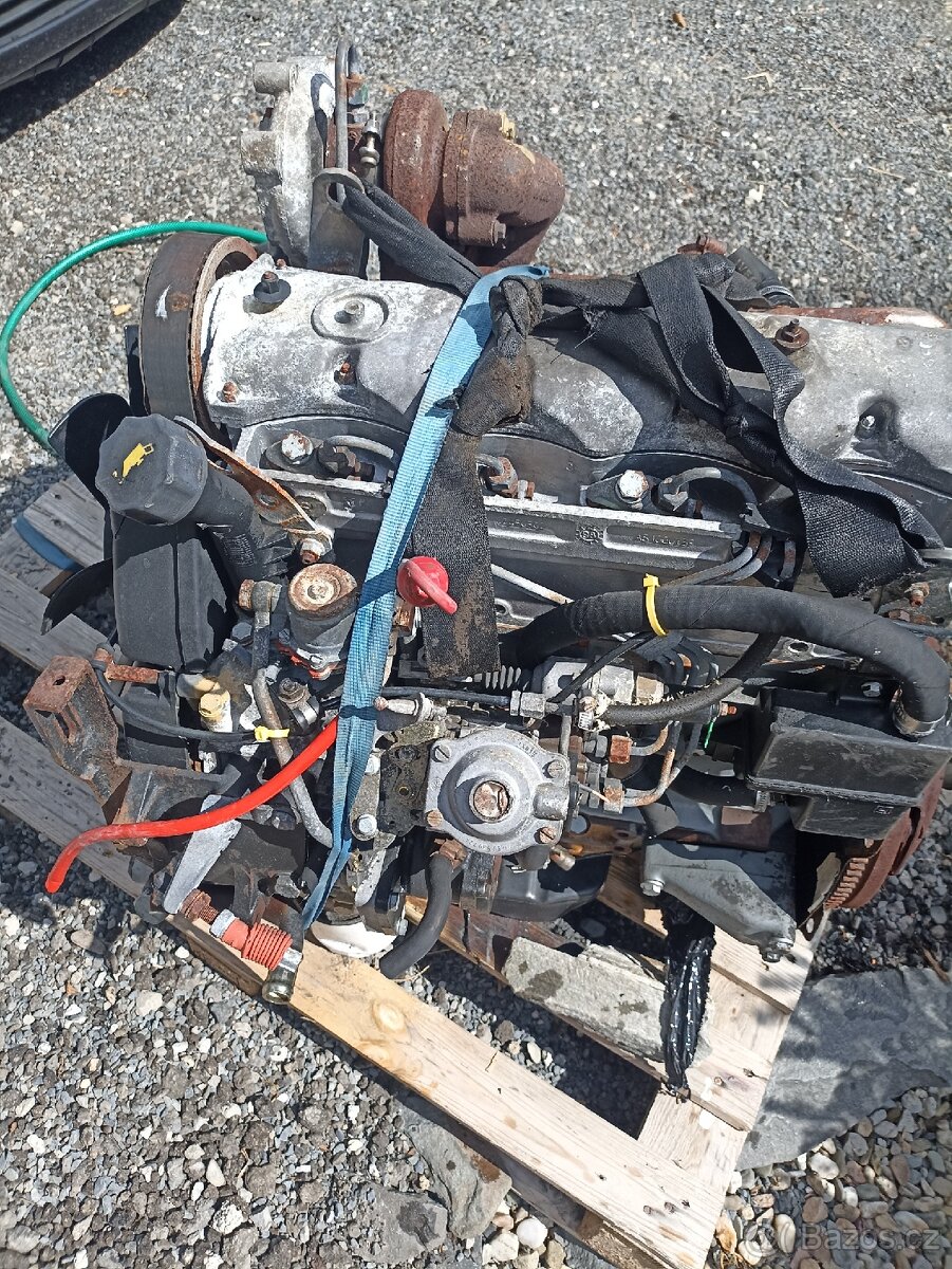 Prodám motor Iveco daily 2.8td 90kw - 8