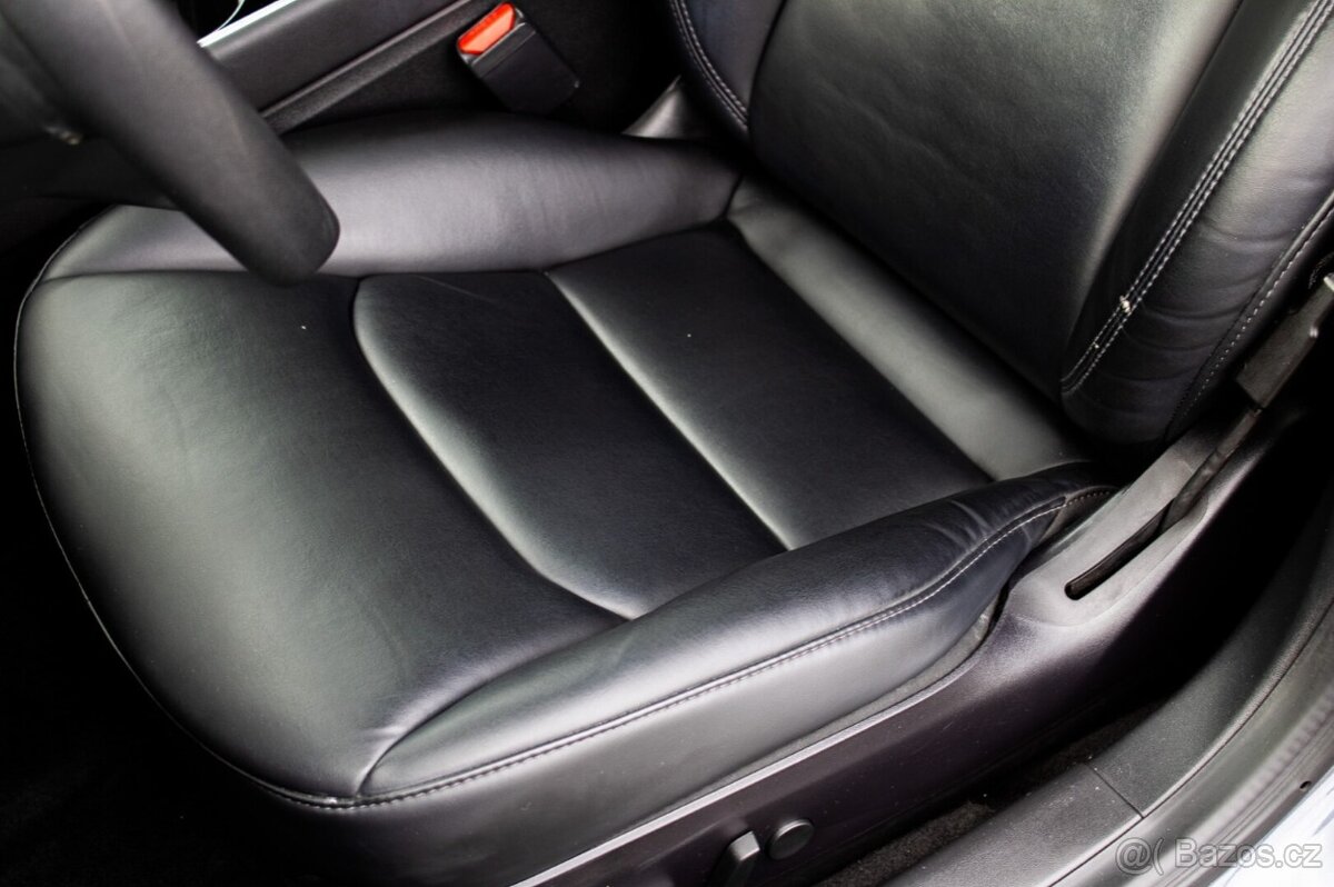 Tesla Model 3 Long Range - 8