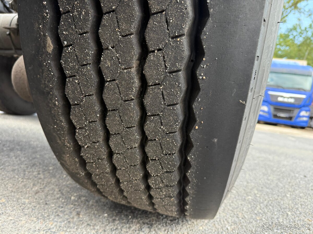 Kontejnerový návěs D-tec ADR - 8