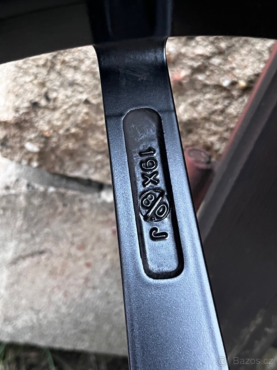 Kola Concaver CVR4 19 - 8