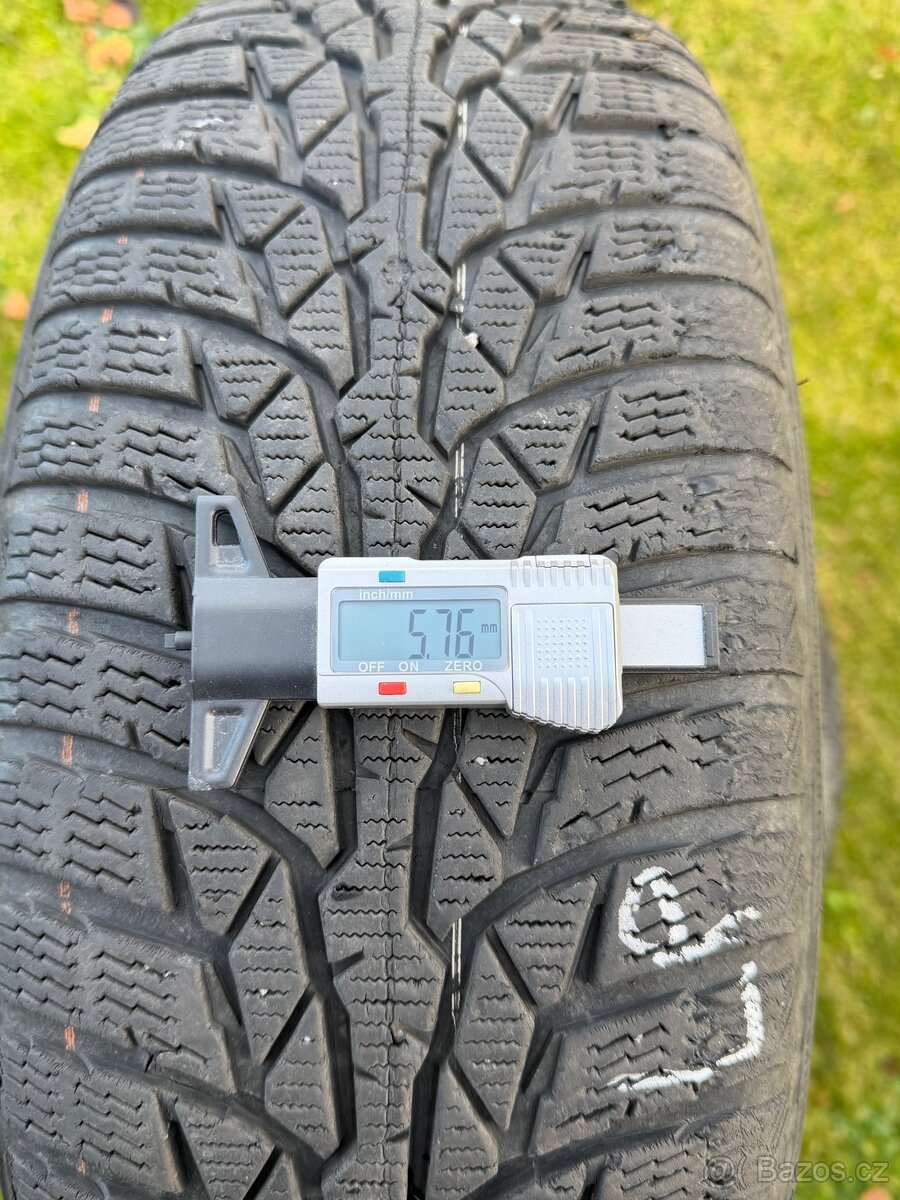 Zimní pneu NOKIAN WR D4 RFT 4x 205 60 R16 92H - 8