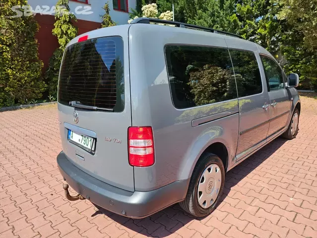 VW Cady Maxi 2.0 TDI 103kw,7.sedadel,Tažné,Navi,Tempomat - 8