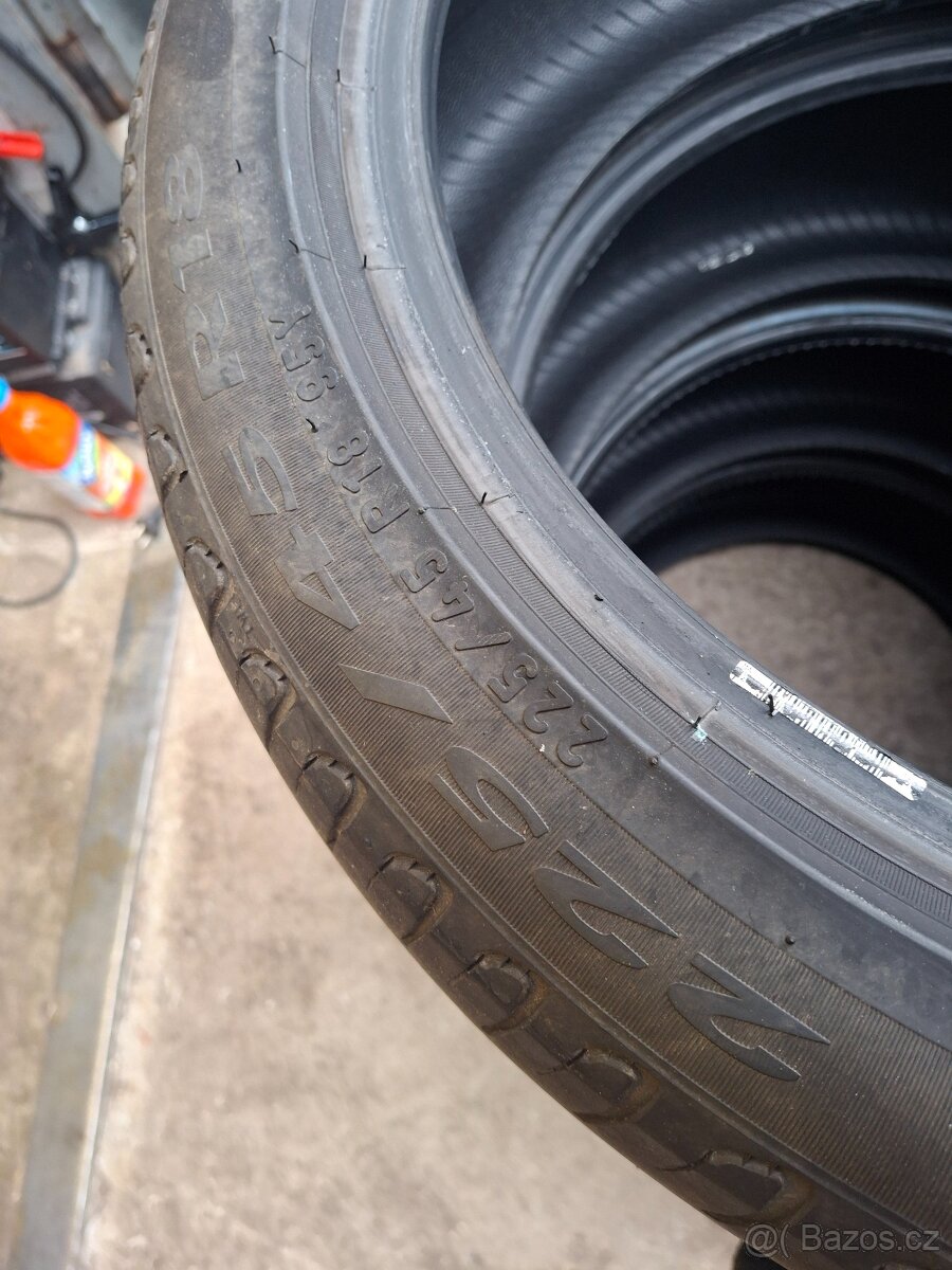 Letní pneumatiky 225/45/18 - 8
