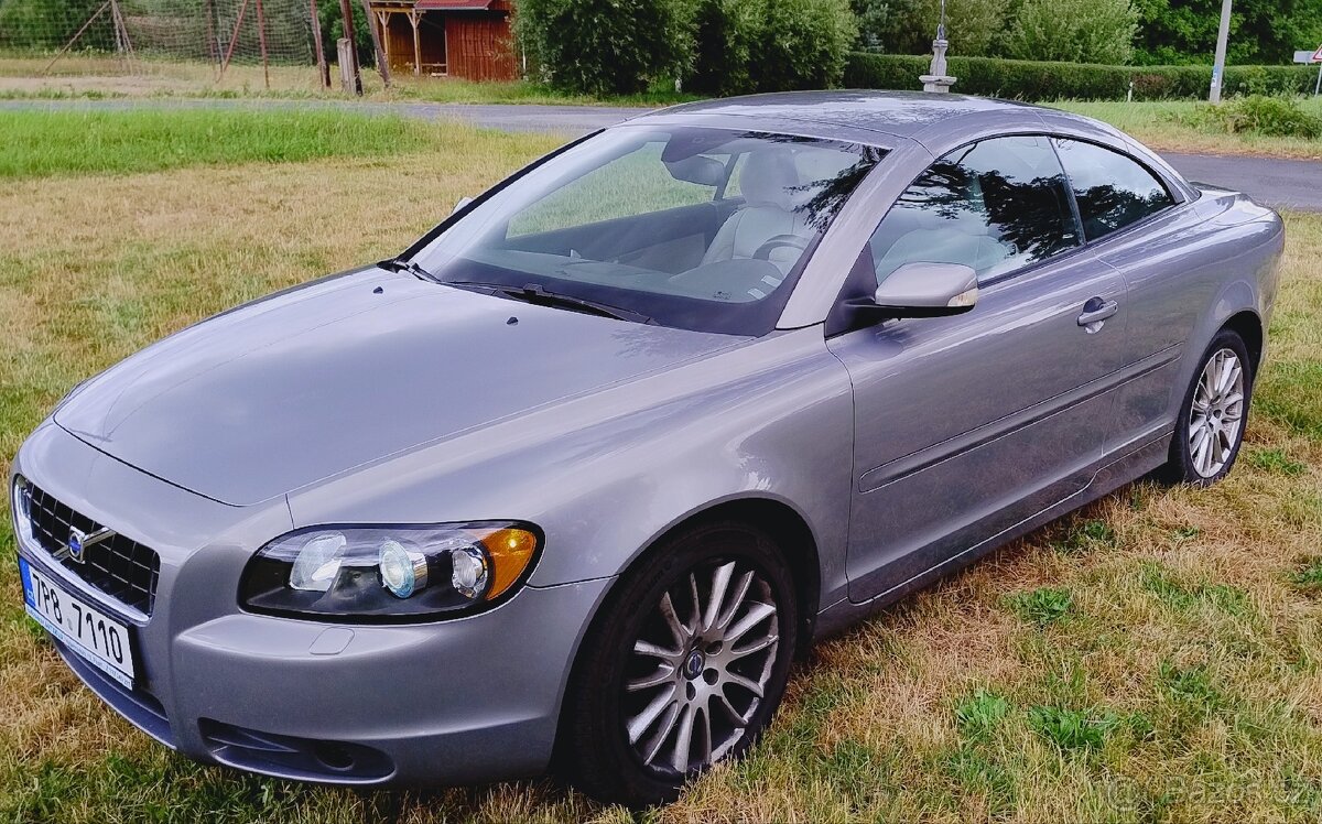 Volvo C70 2.4D - 8