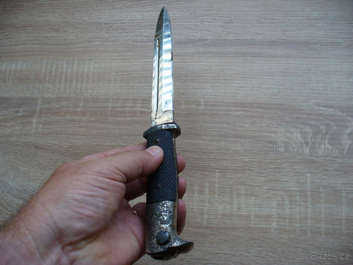 Nemecky,valecny vychazkovy bajonet bez pouzdra. - 8