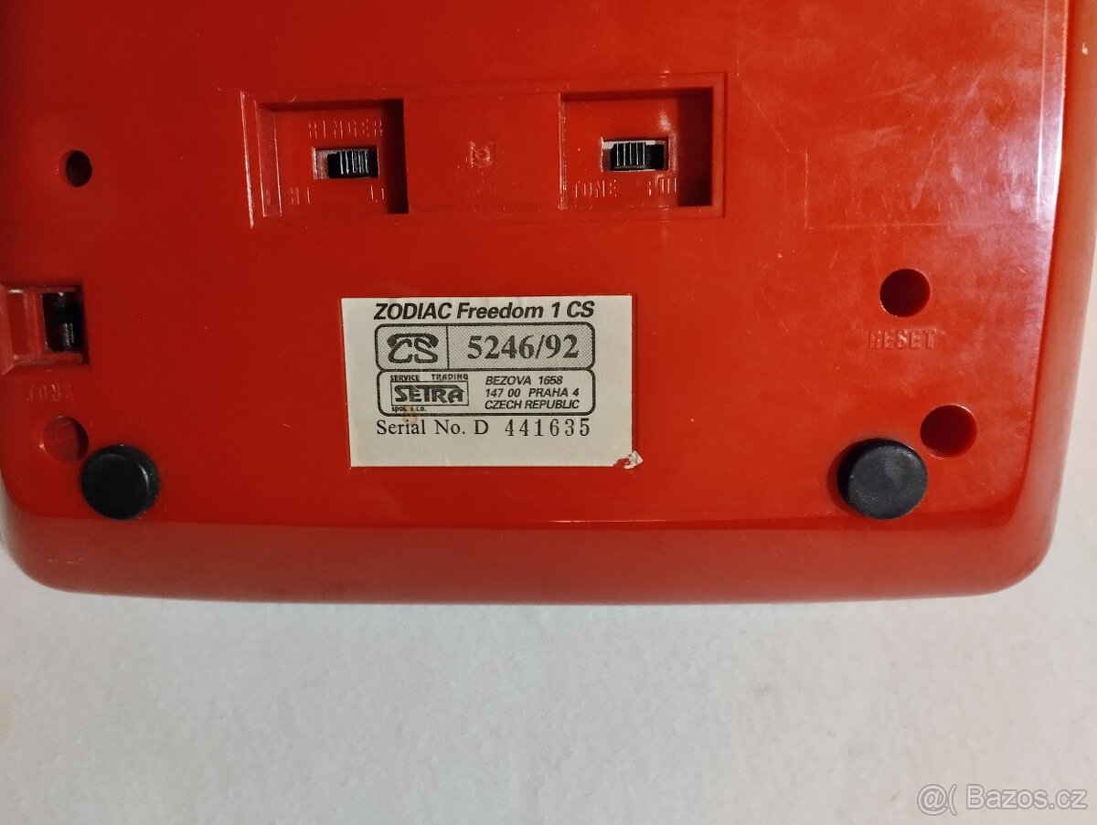 Tlačítkové telefonní přístroje - 8