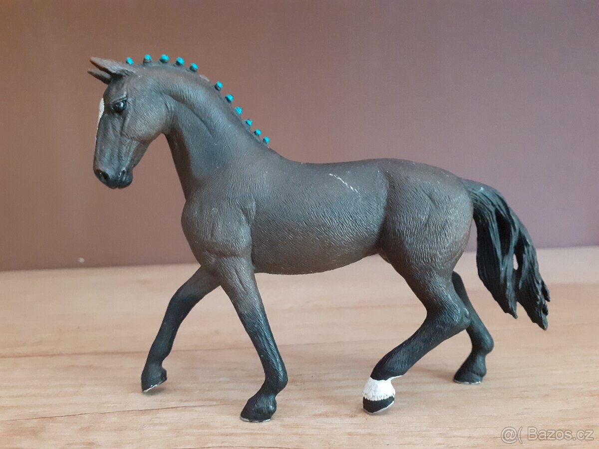 SCHLEICH Koně SBĚRATELSKÉ FIGURKY 13 - 8