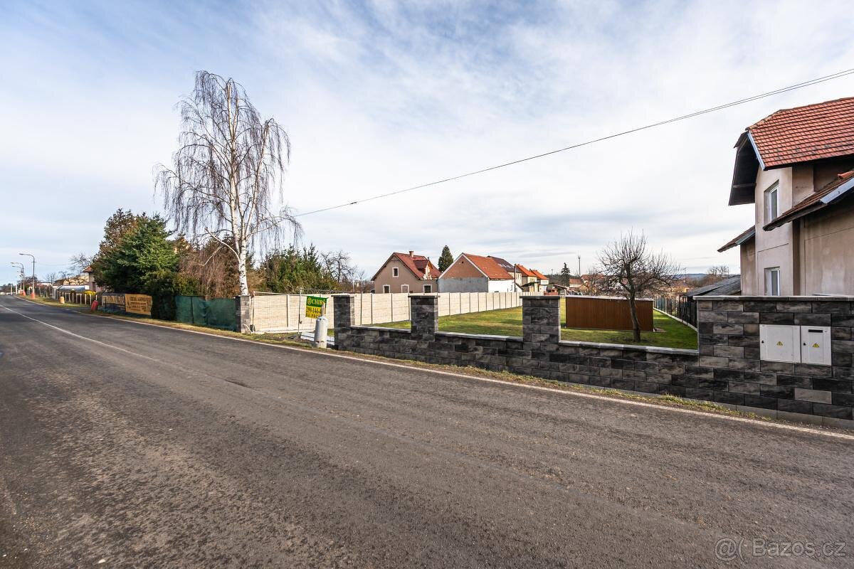 Prodej zasíťovaného stavebního pozemku, OV, 1542m2, obec Bla - 8