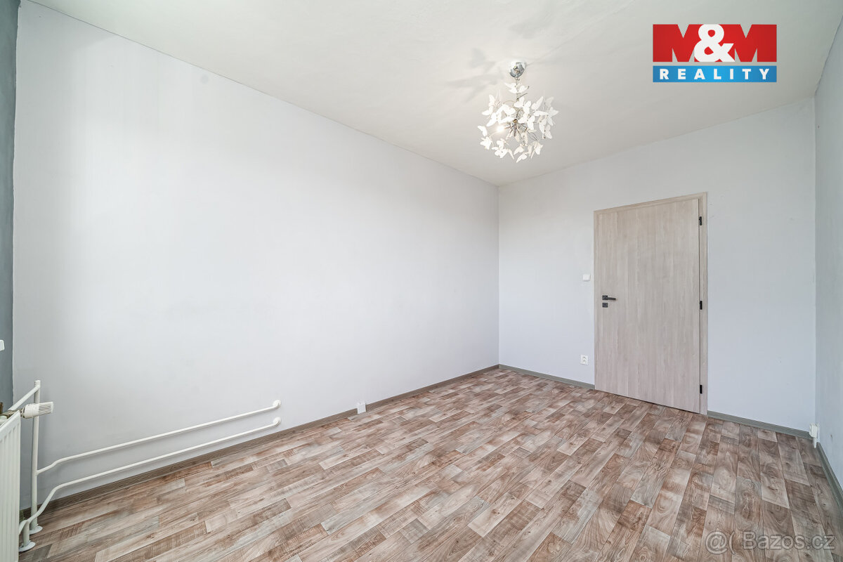 Prodej bytu 3+1, 68 m², Maletín - 8