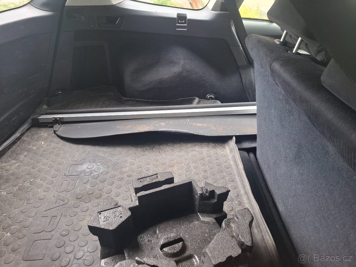 Subaru Outback díly - 8