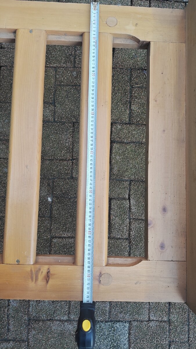 Starou dřevěnou postel - 8