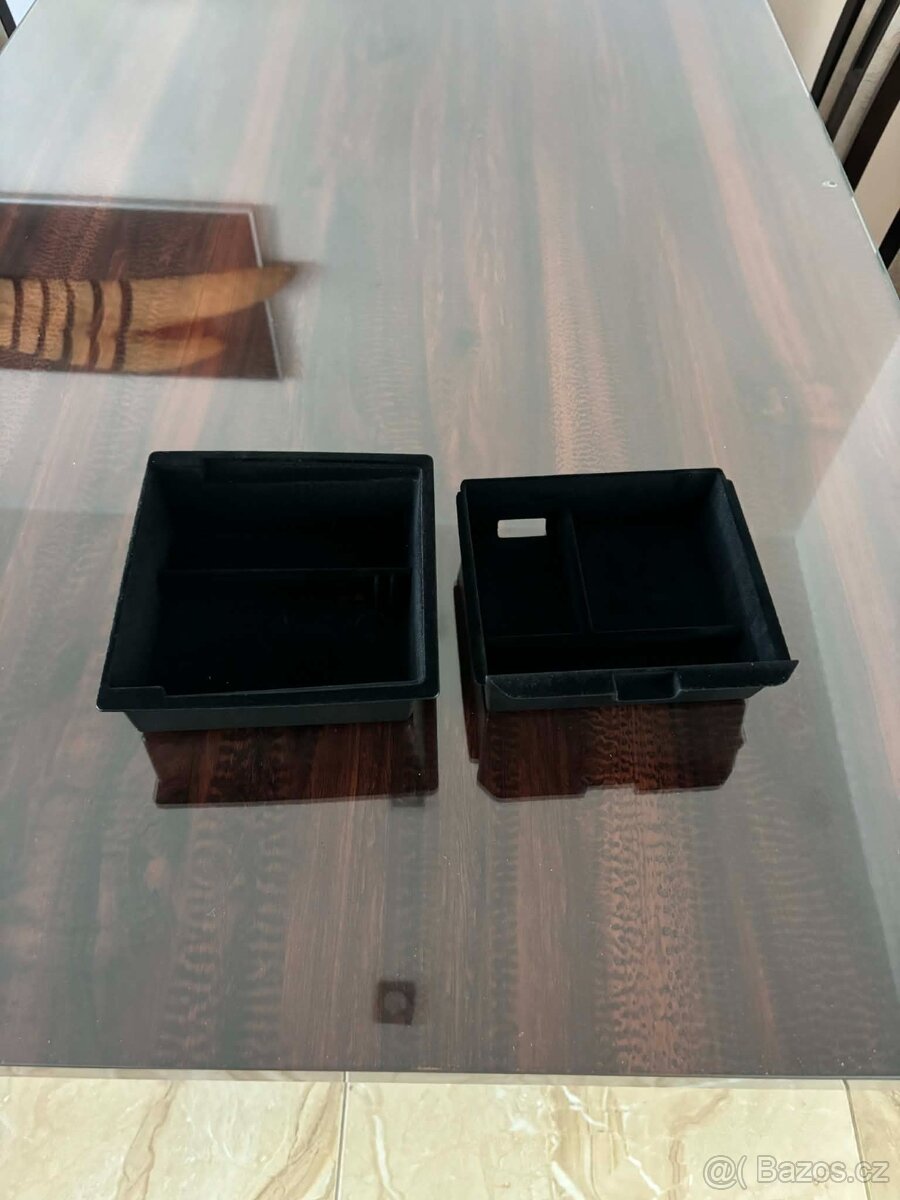 Tesla lednice y a různé věci lednice sleva - 8