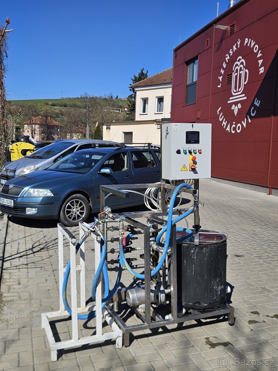 Myčka pivních sudů (keg washer) - 8