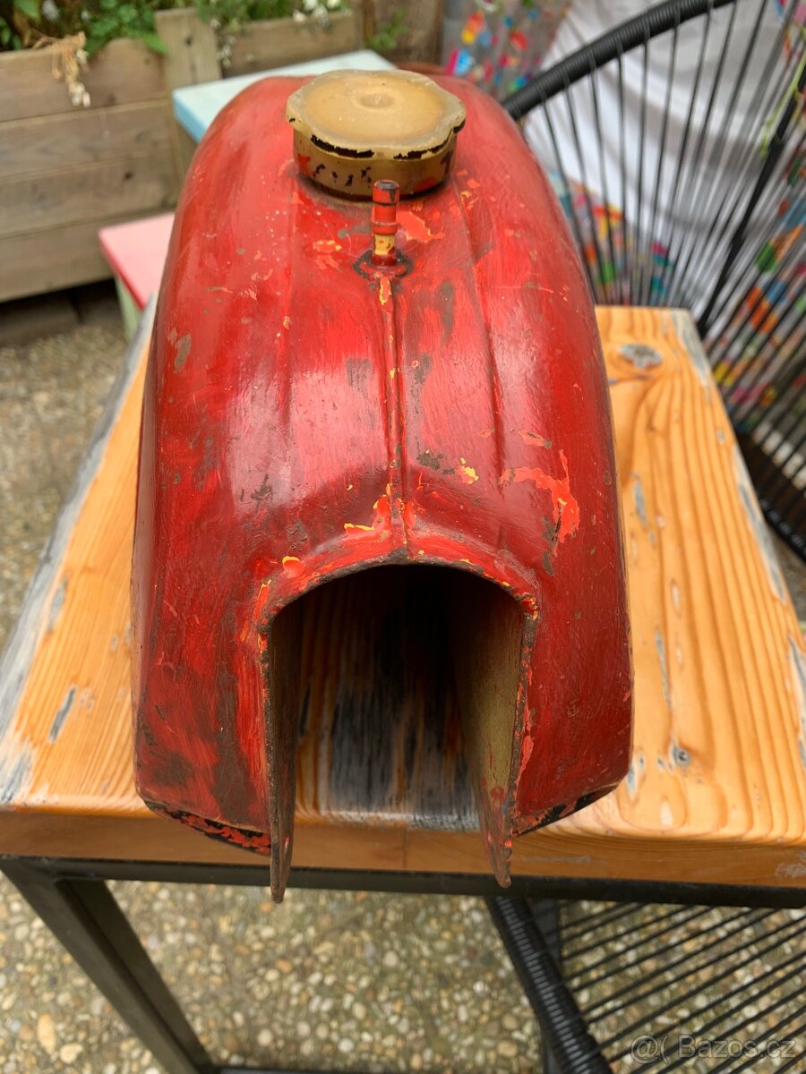 ČZ 125 511, 516 - 8