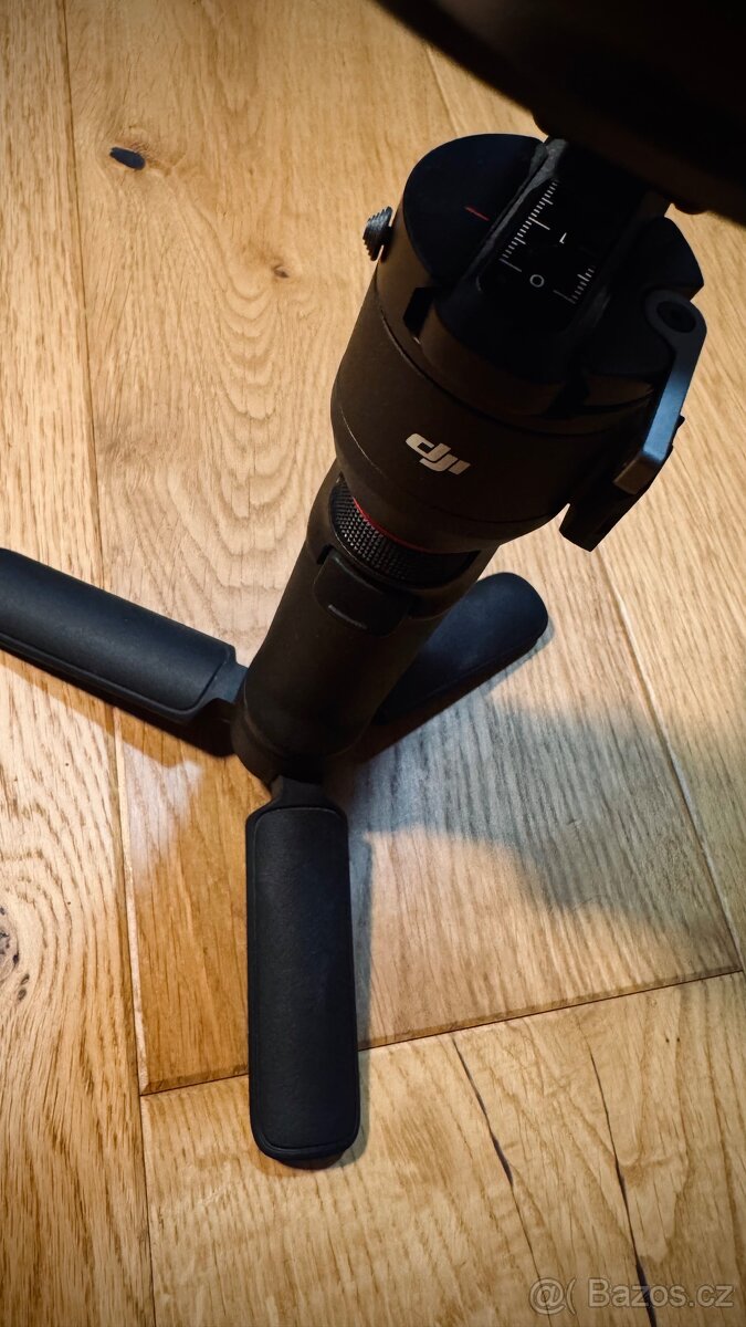 DJI RS3 mini stabilizátor - 8