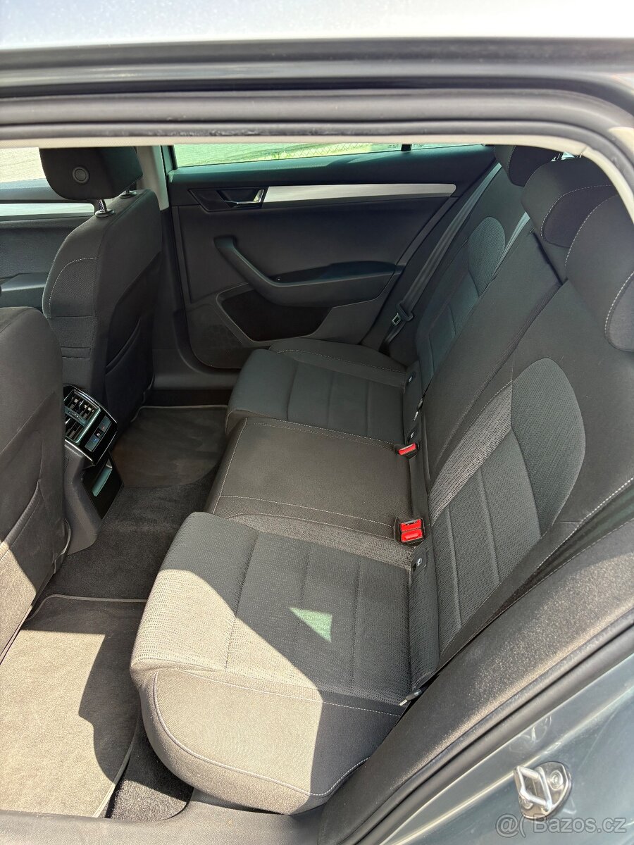 Škoda Superb combi,2.0 TDi,DSG,Navigace,DPH - 8
