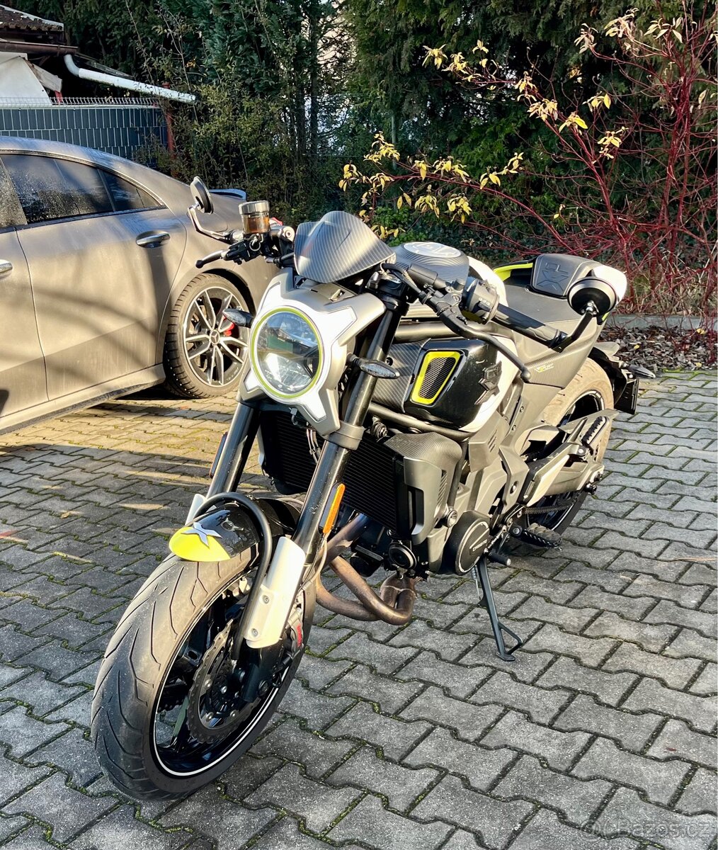 CF Moto CL-X 700 Sport - 8