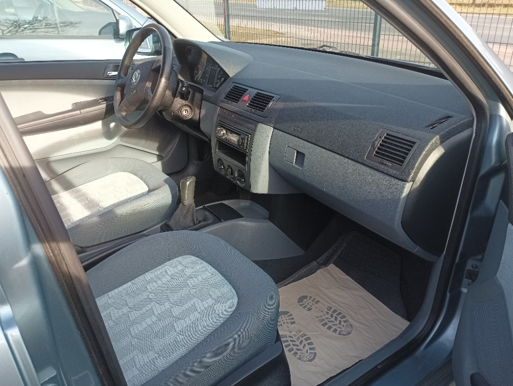 Škoda Fabia 1.4 combi - 8