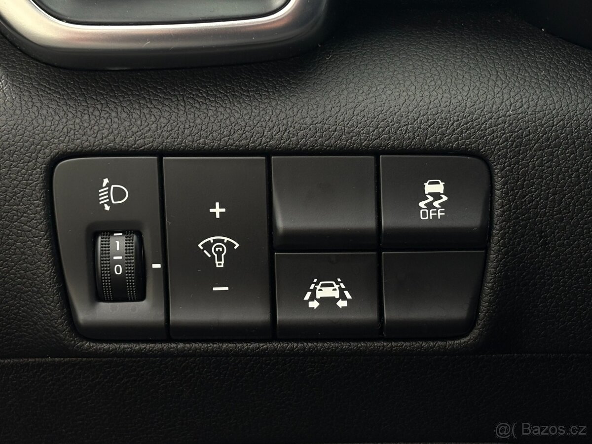 Kia Sportage 1.7 CRDi 85kW ČR původ, navigace, Cebia - 8