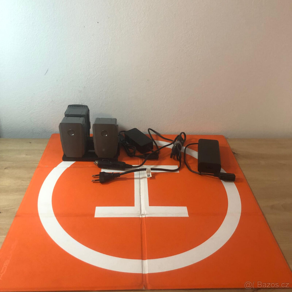 DJI Mavic 2 Zoom Fly More Combo - 8