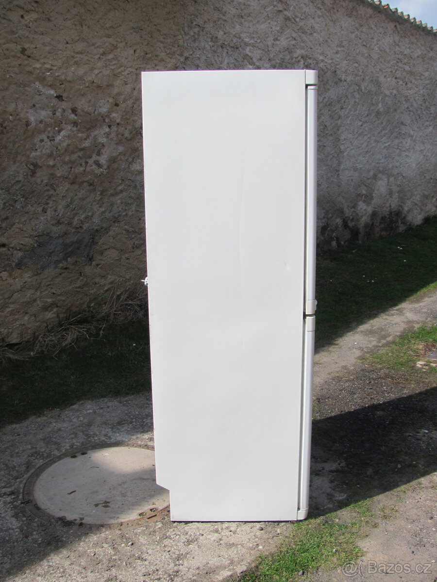 CHLADNIČKA S MRAZNIČKOU BOSCH - 170cm - A+ - 8