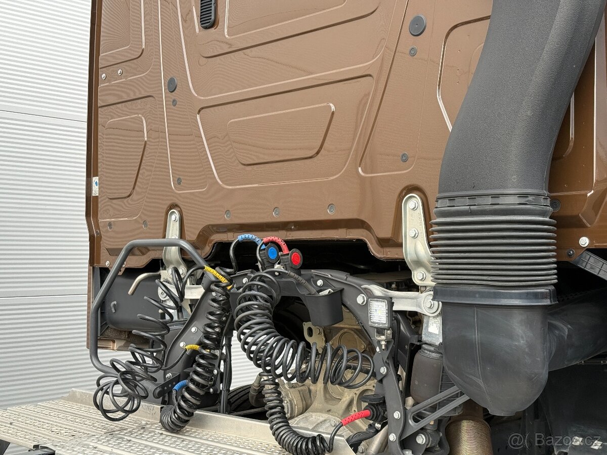 Mercedes-Benz Actros 5 1848 LS 4x2 s kabinou BigSpace - 8