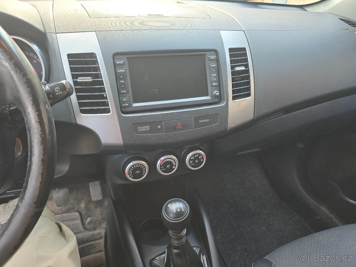 Prodám Peugeot 4007 2,2hdi - 8