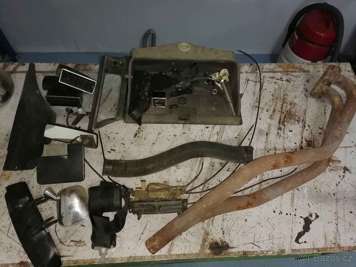 Audi 100 C1 1973 Auto Union - 8