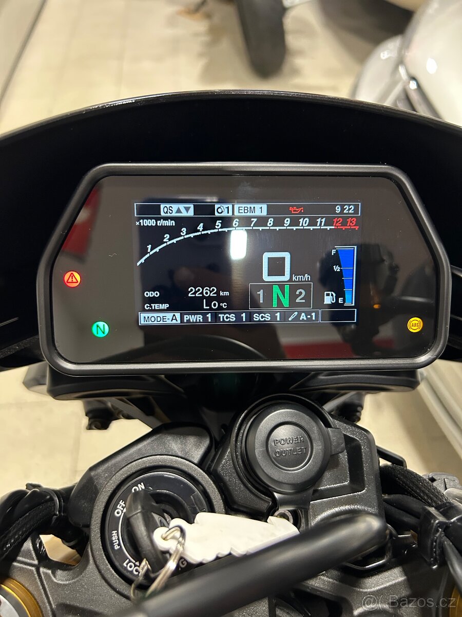 Yamaha MT-10 SP - 8