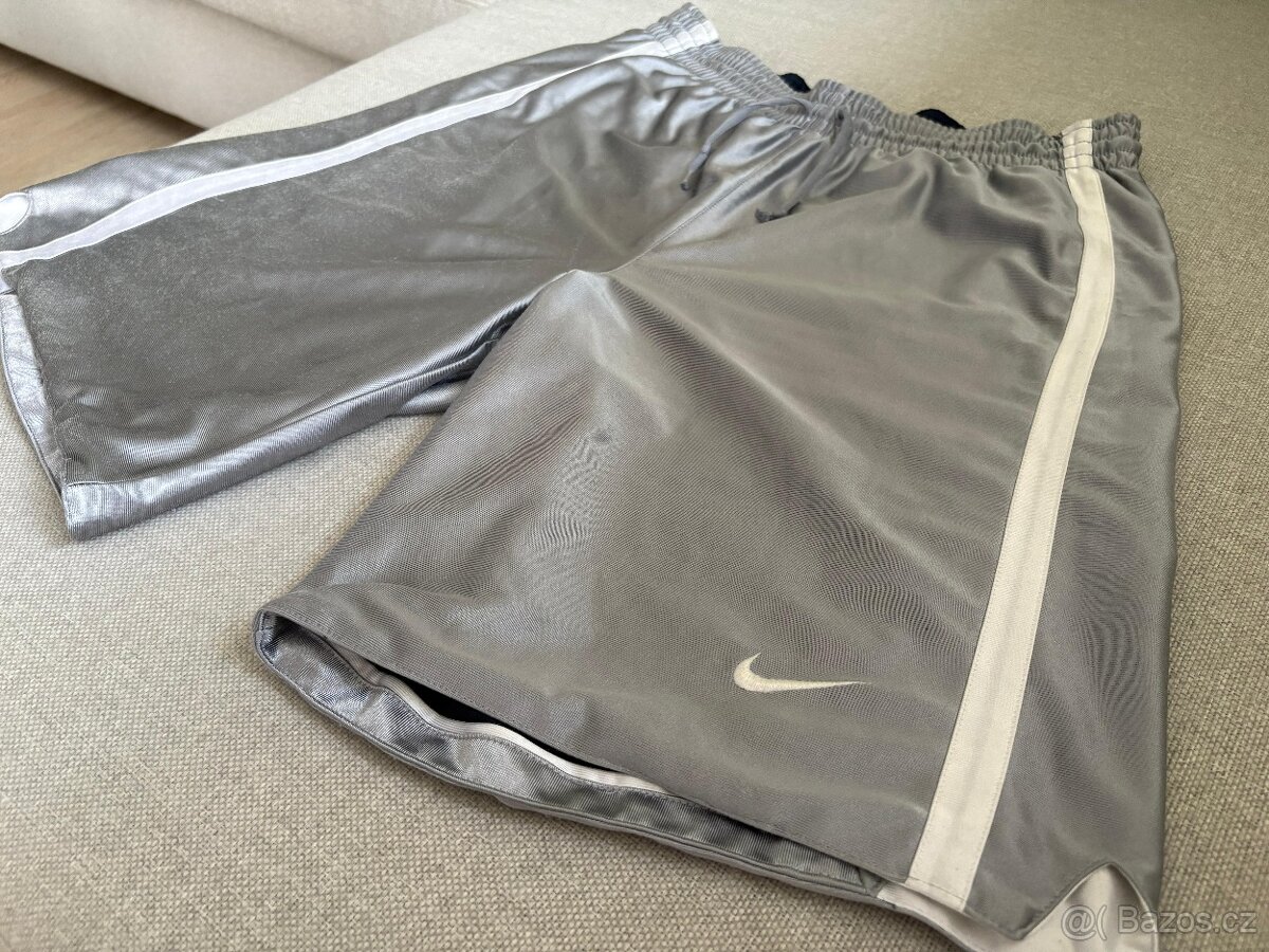 Oboustranné kraťasy, šortky - NIKE - 8