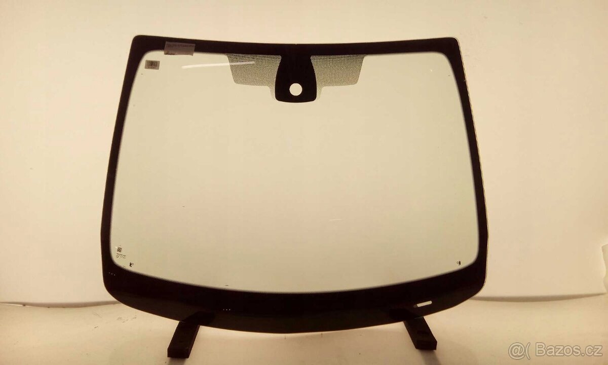Renault Twingo čelní sklo - 8