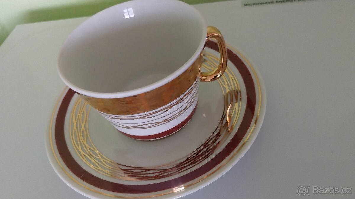 Československé hrnky, kompotové misky, šálky,džbán - 8