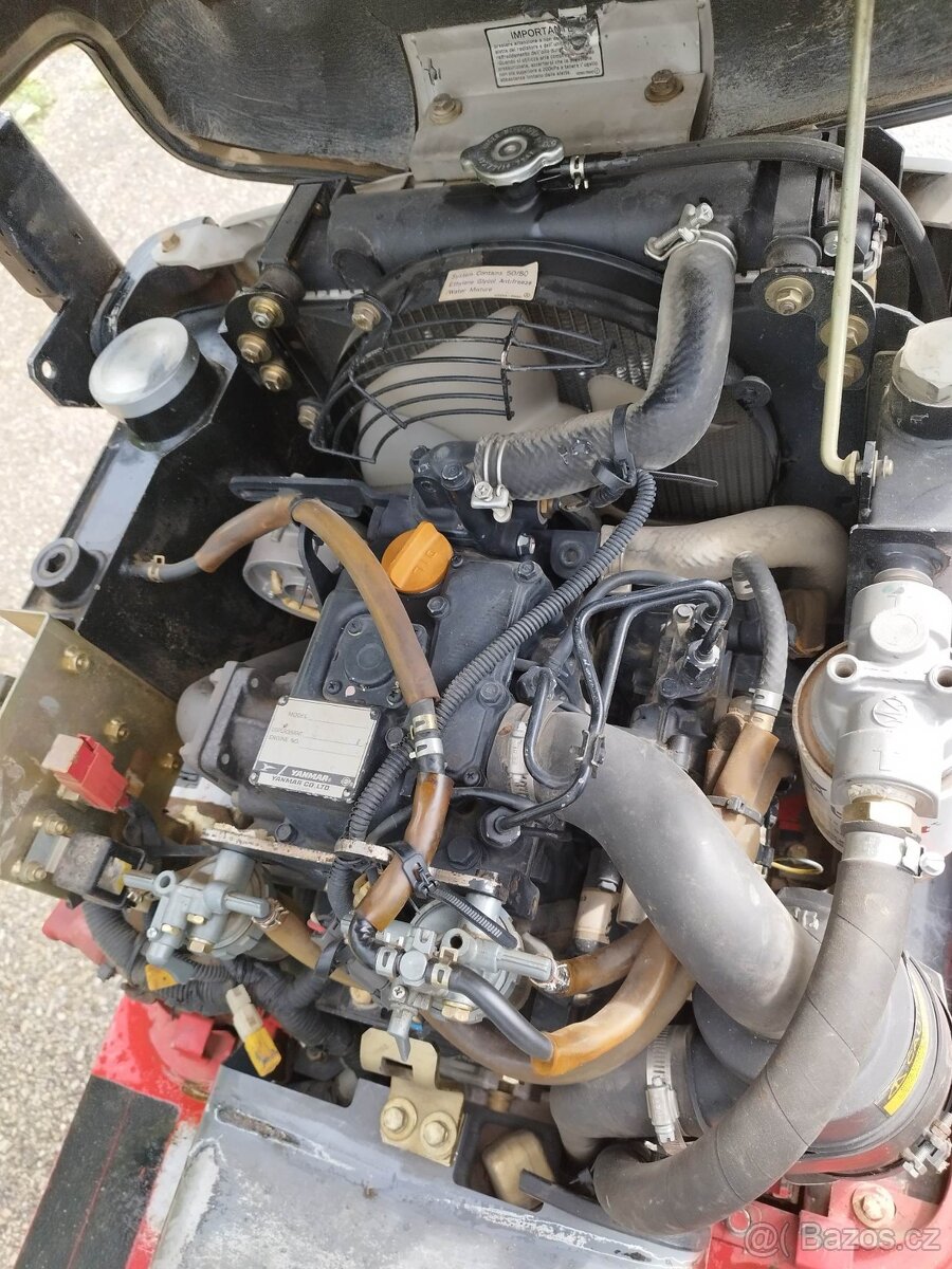 Minibagr Takeuchi 900kg. Rozsirovaci - 8