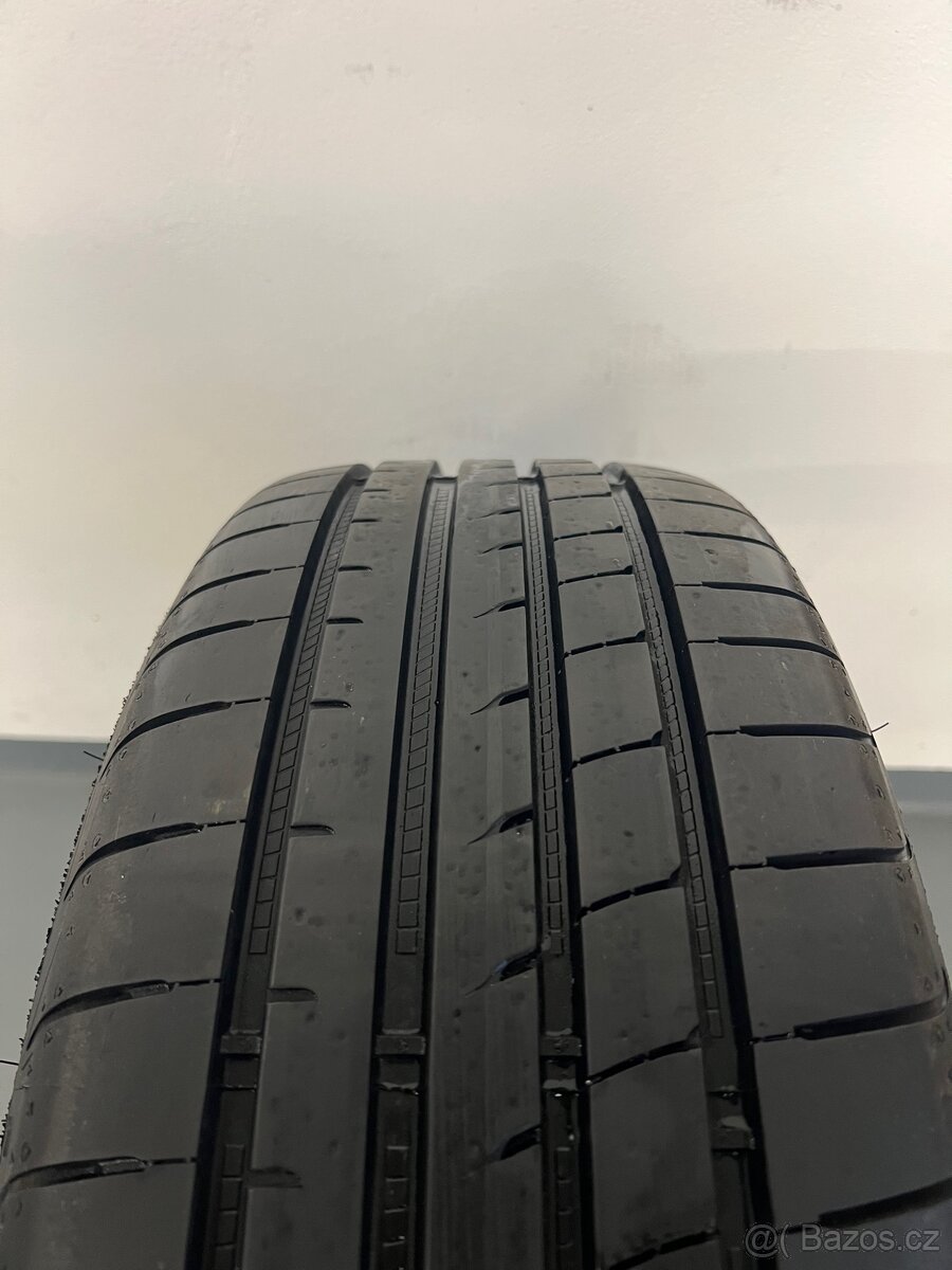 ☀️ Letní alu kola Vega, Škoda Kamiq, 5x100 r18 - 8