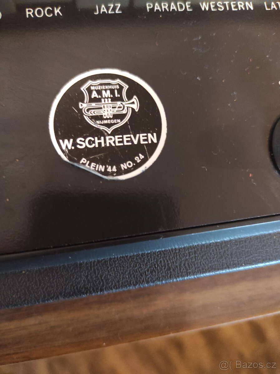 HAMMOND z r. 1974 - 8