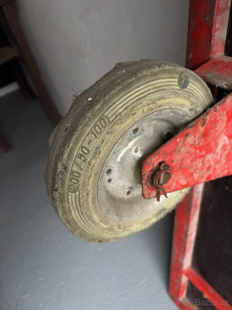 Manipulační vozík o velikosti 1200 x 800 mm - 8