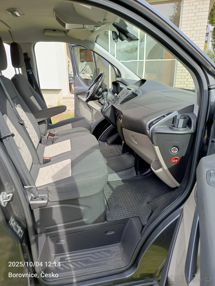 Ford Transit Custom - 8