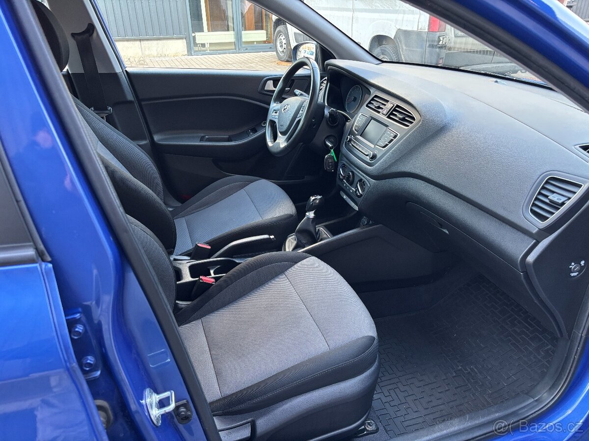Hyundai i20 1.2i 61kW ČR - 8