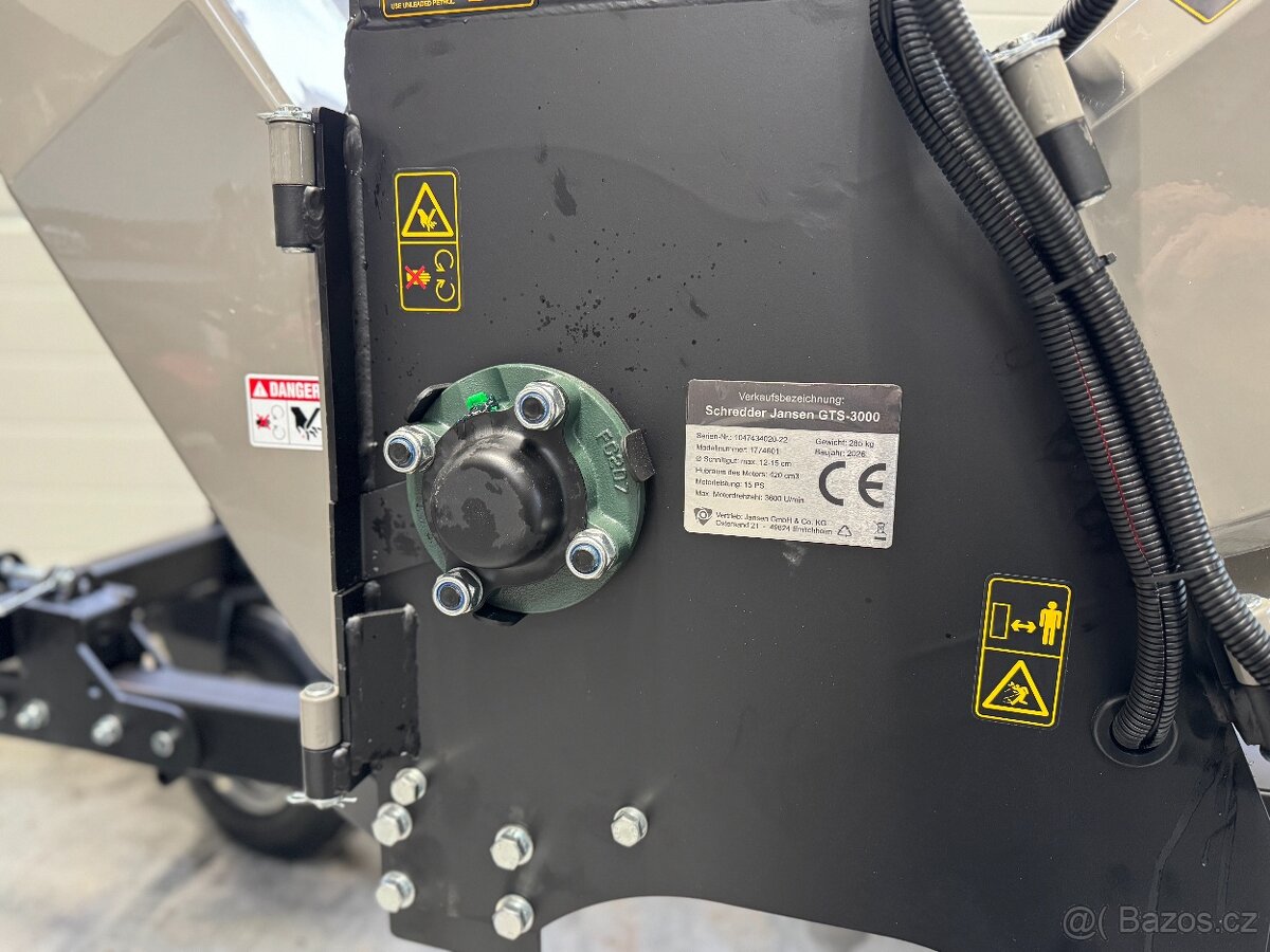 Štěpkovač dřeva a větví GTS-3000 - 8