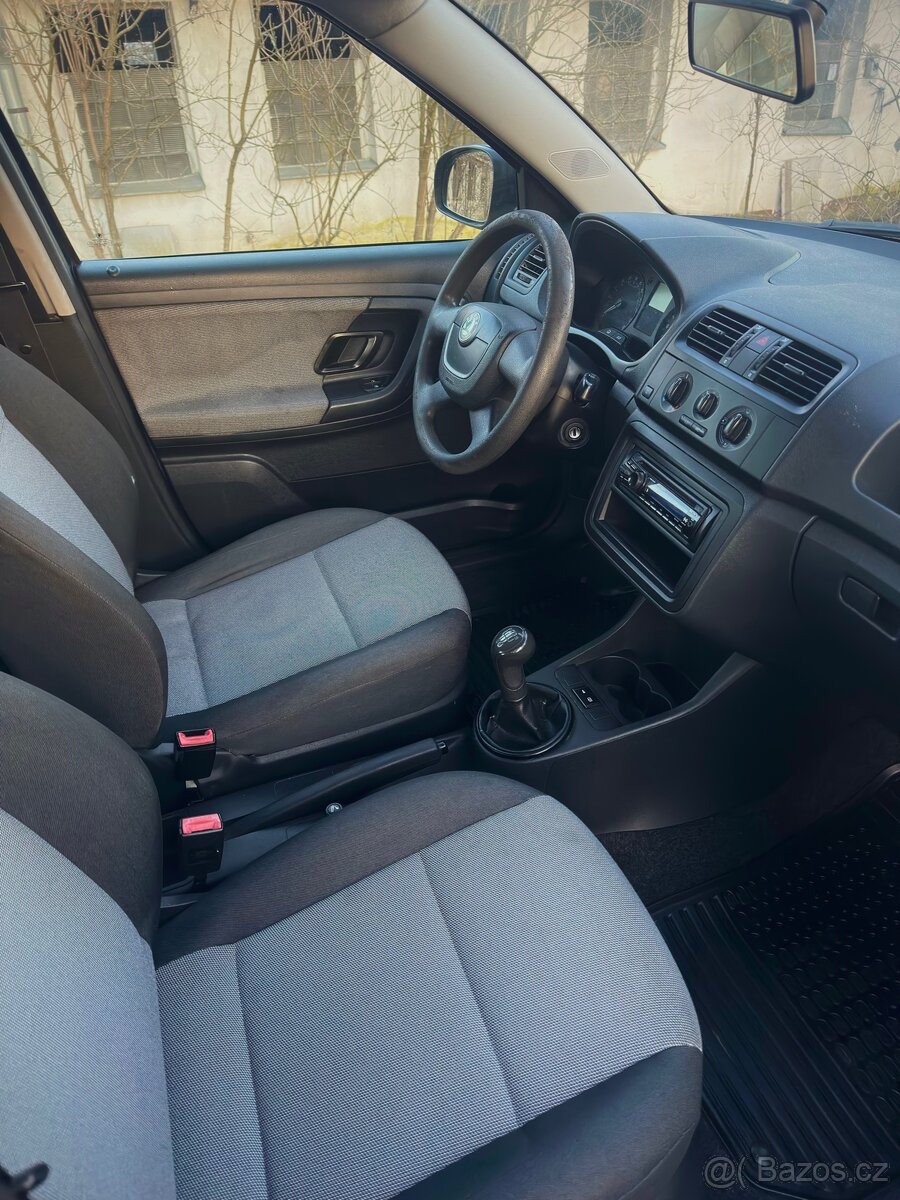 Škoda Fabia - 8