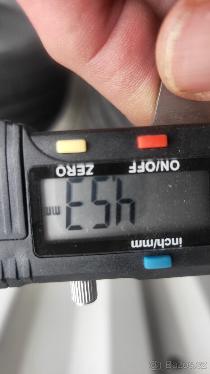 Letni pneu 245×45r19 - 8