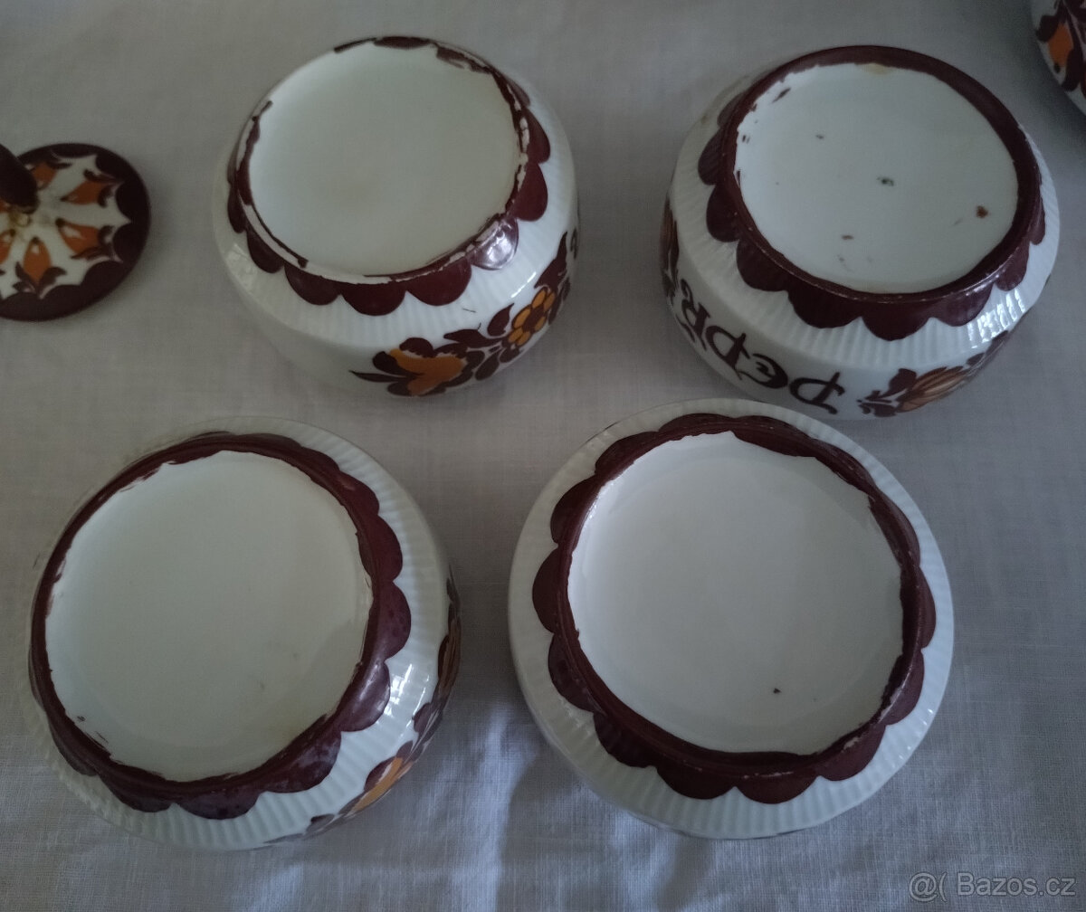 sada kořenky, slánka, cukřenka a mlékovka - 8