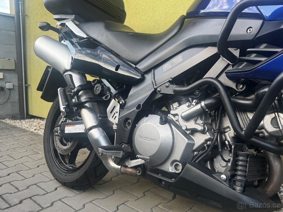 Suzuki DL1000 V-Strom - 8